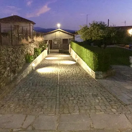 Дом отдыха Fuente Clavel Valdefuentes de Sangusin